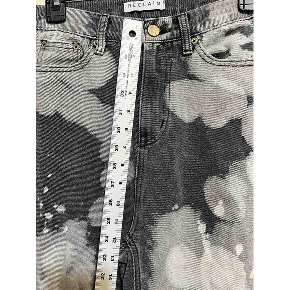 RECLAIM Women's BLEACHED DENIM BOTTOMS Size S Mom Jeans Black And White - Picture 8 of 12